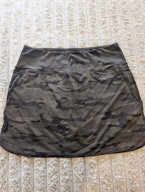 ​GRADUAL Camo Active Skort with Pockets – Size XXL - CB